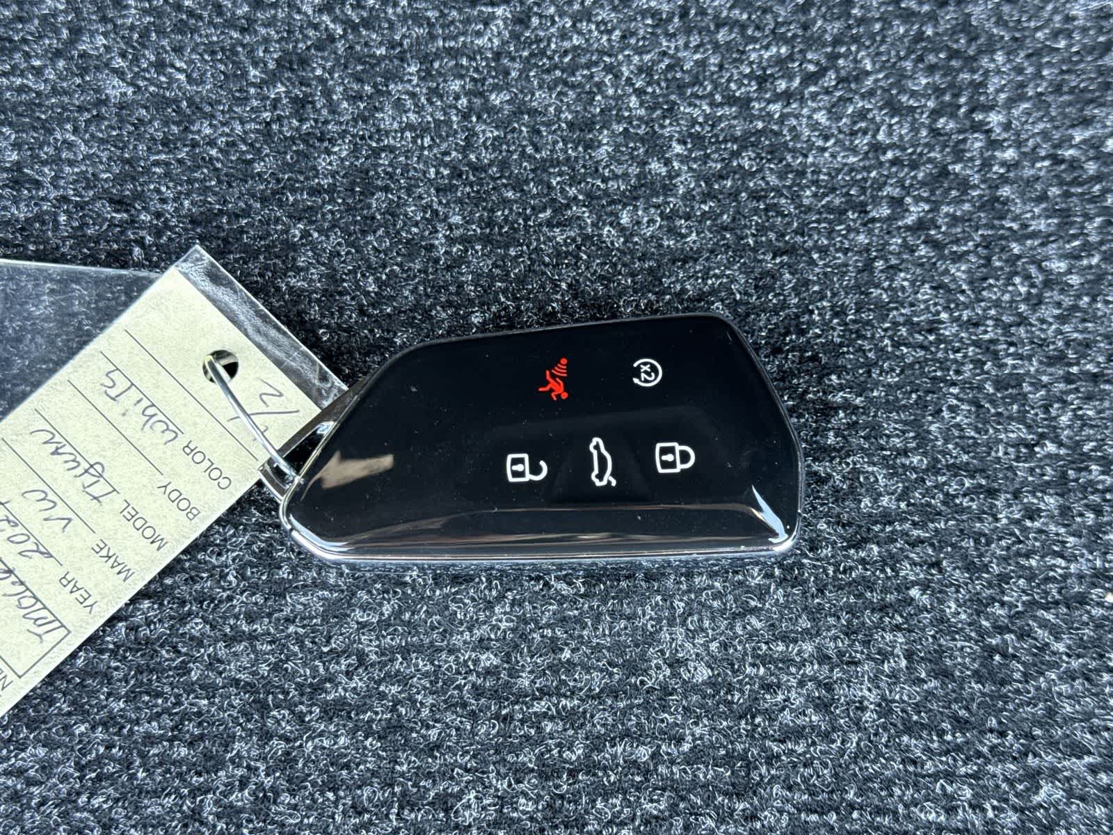 2026 Volkswagen Tiguan 2.0T SEL R-Line Turbo