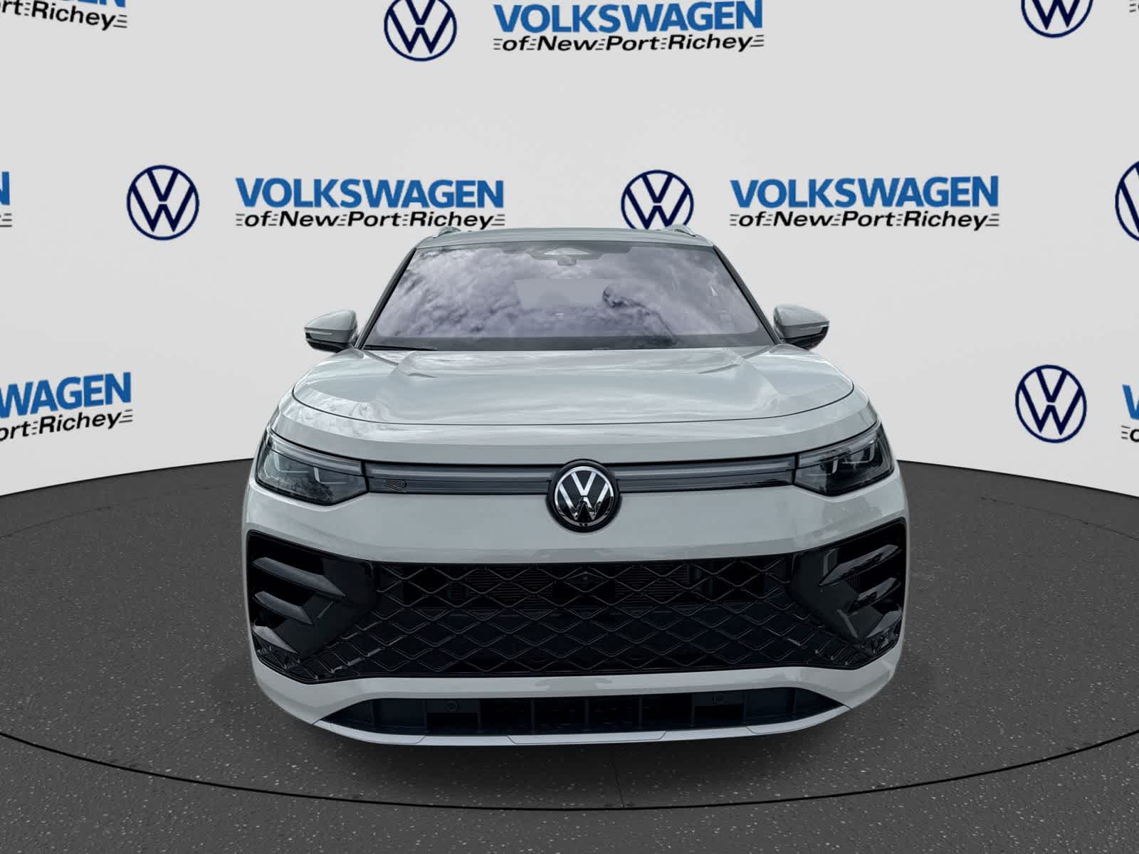 2026 Volkswagen Tiguan 2.0T SEL R-Line Turbo