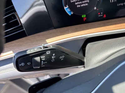 2026 Volkswagen Tiguan 2.0T SEL R-Line Turbo