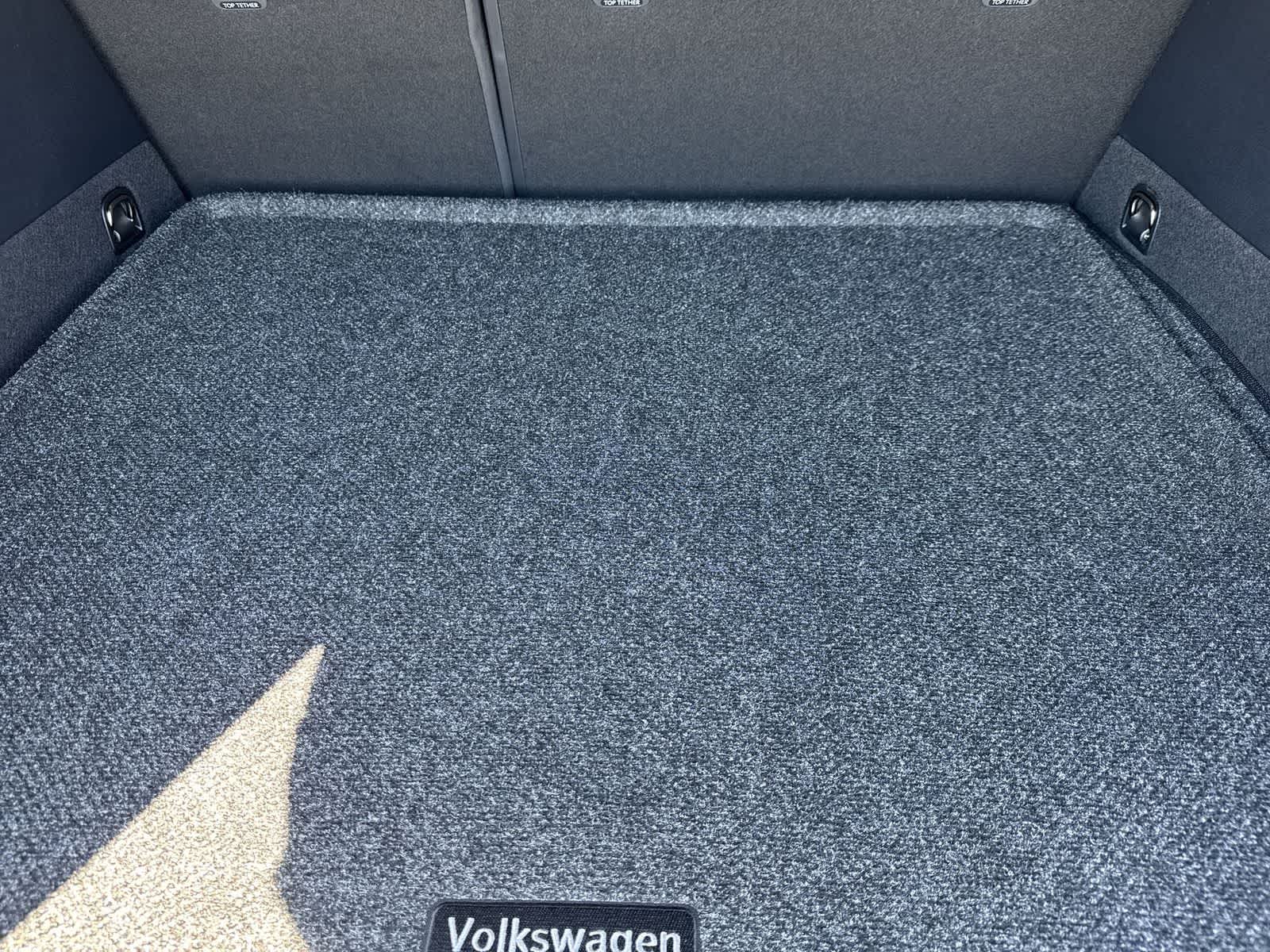 2026 Volkswagen Tiguan 2.0T SEL R-Line Turbo