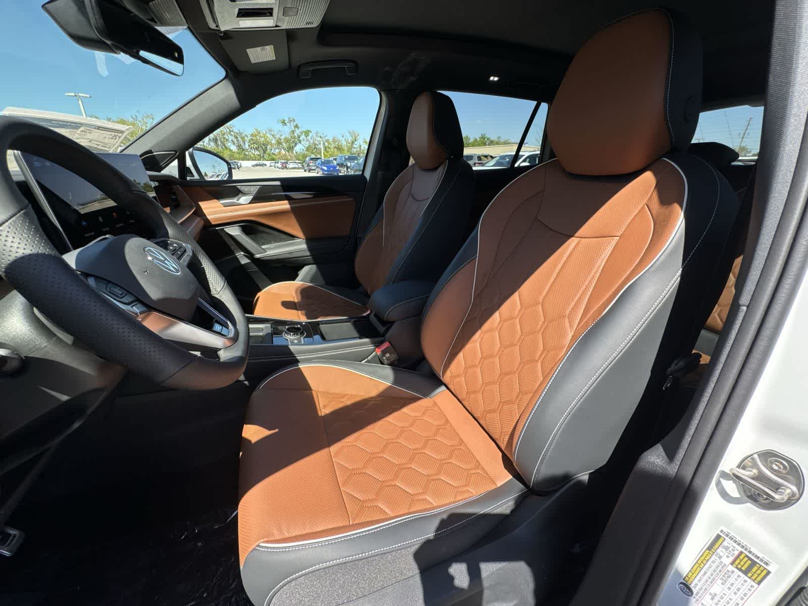 2026 Volkswagen Tiguan 2.0T SEL R-Line Turbo