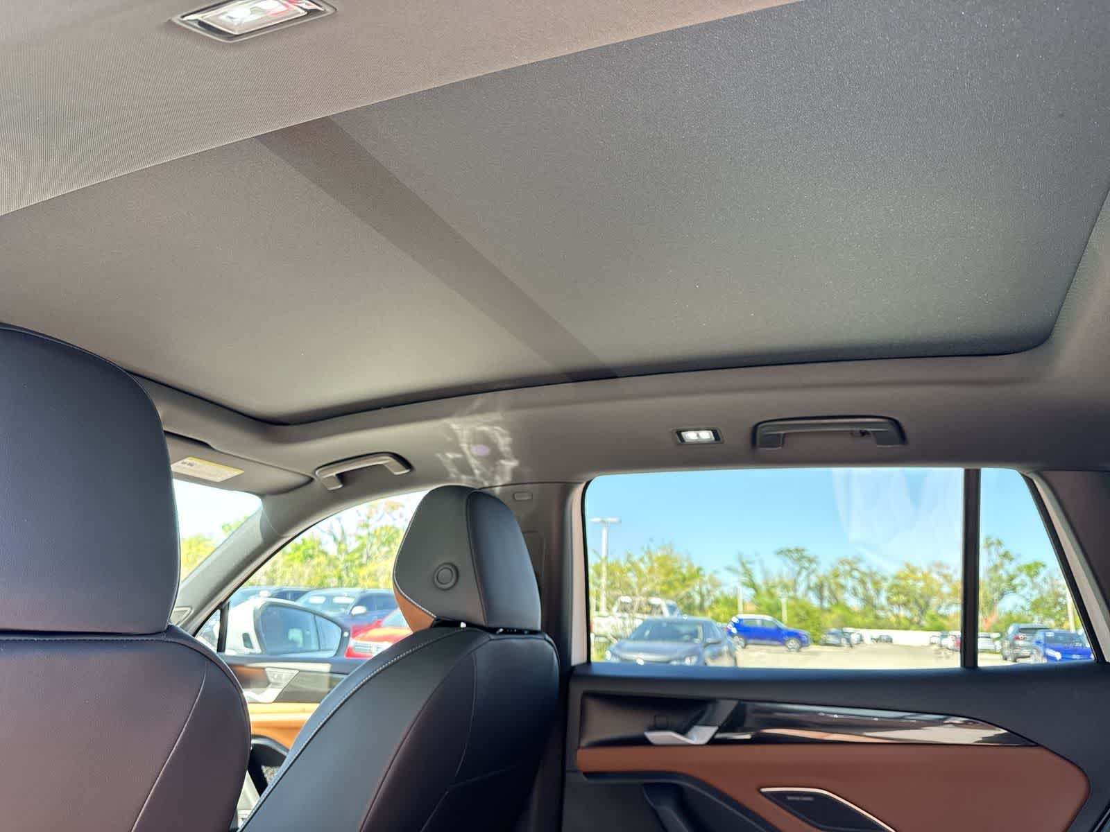 2026 Volkswagen Tiguan 2.0T SEL R-Line Turbo