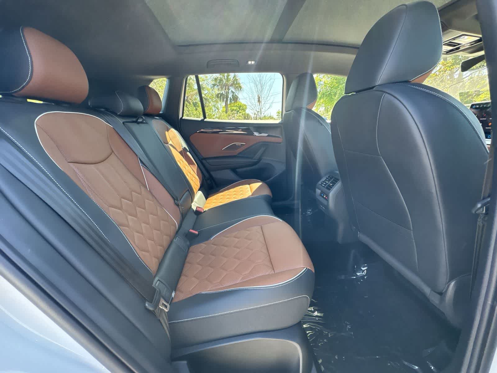 2026 Volkswagen Tiguan 2.0T SEL R-Line Turbo