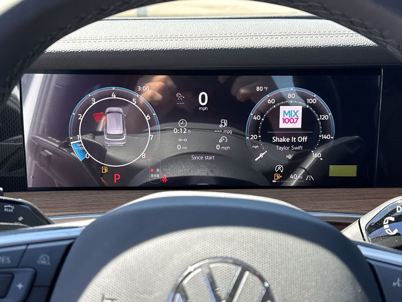 2026 Volkswagen Tiguan 2.0T SEL R-Line Turbo