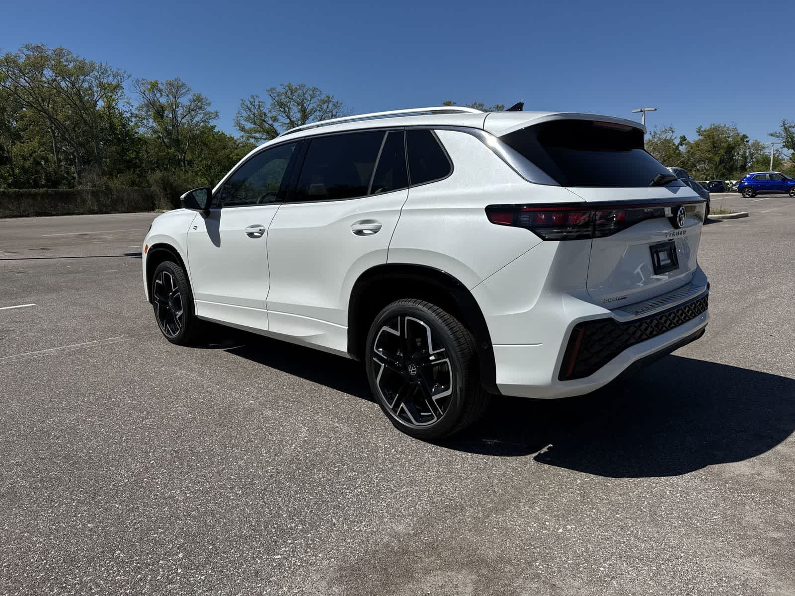 2026 Volkswagen Tiguan 2.0T SEL R-Line Turbo