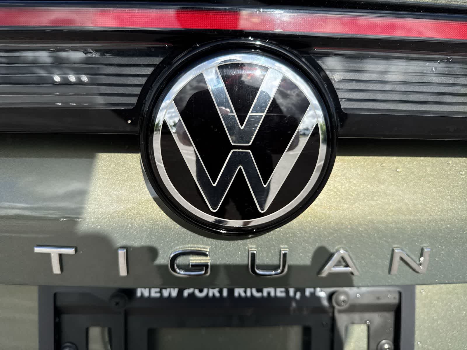 2026 Volkswagen Tiguan 2.0T SEL R-Line Turbo