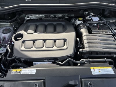 2026 Volkswagen Tiguan 2.0T SEL R-Line Turbo