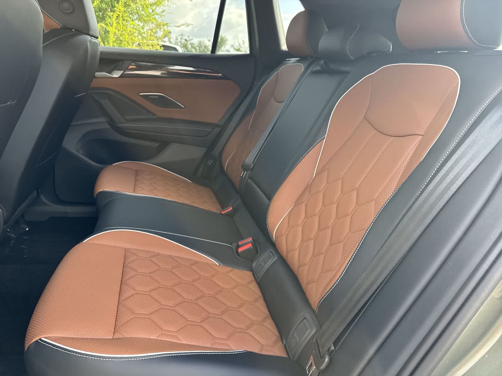 2026 Volkswagen Tiguan 2.0T SEL R-Line Turbo