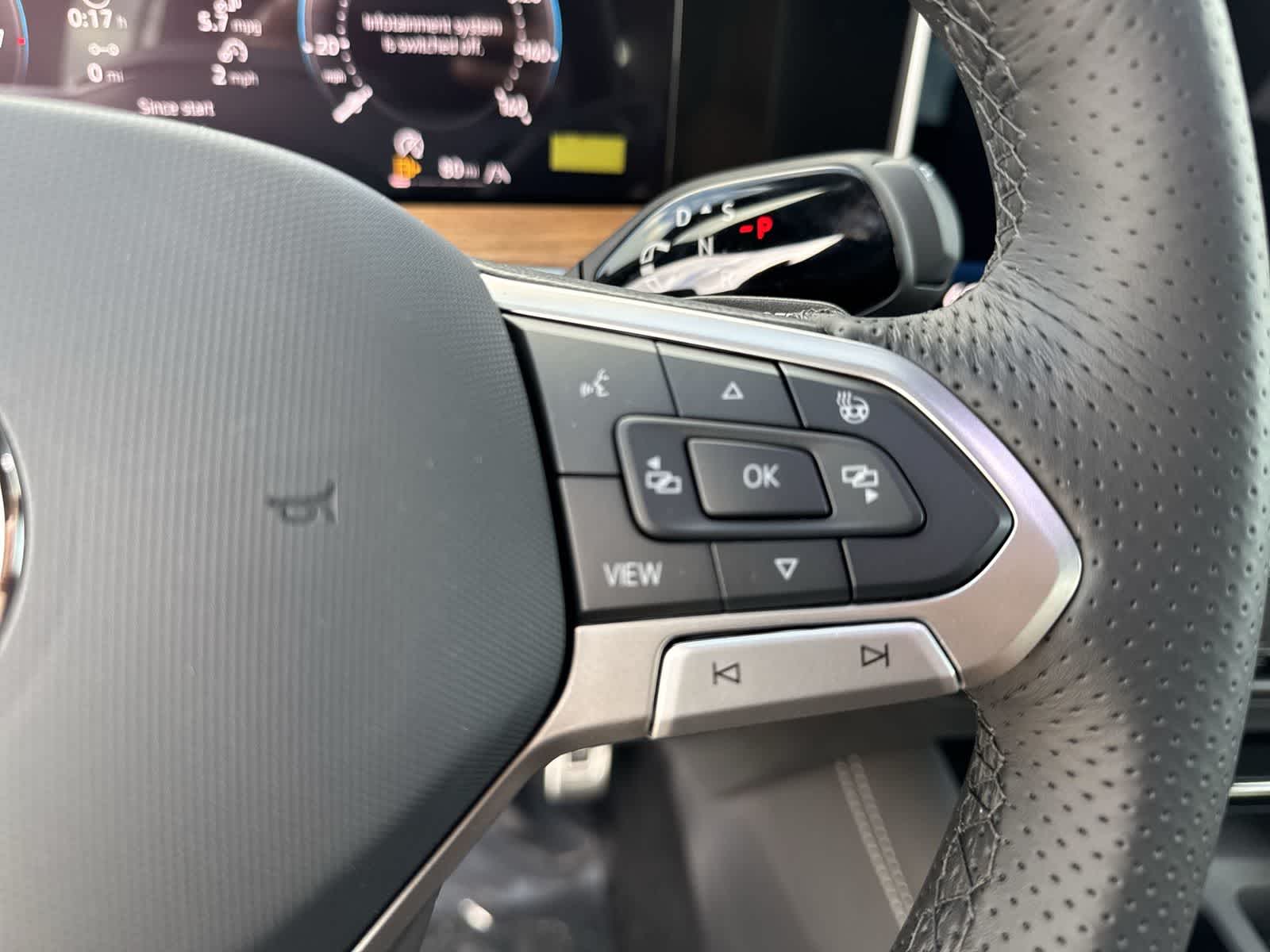 2026 Volkswagen Tiguan 2.0T SEL R-Line Turbo
