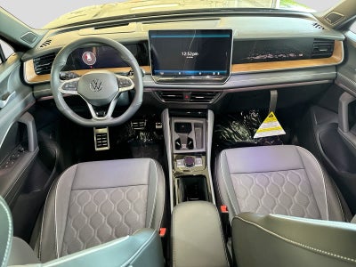 2026 Volkswagen Tiguan 2.0T SEL R-Line Turbo