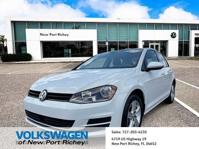 2017 Volkswagen Golf Base