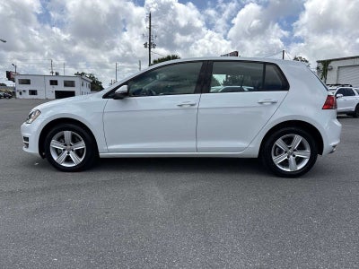 2017 Volkswagen Golf Base