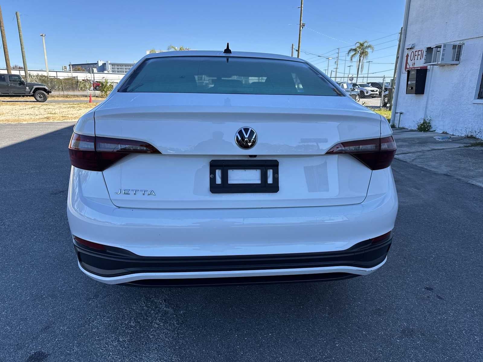 2023 Volkswagen Jetta S