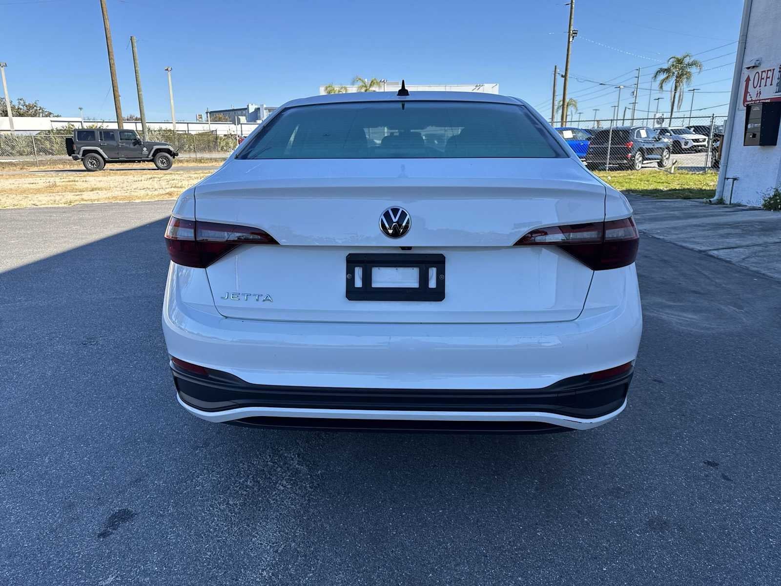 2023 Volkswagen Jetta S