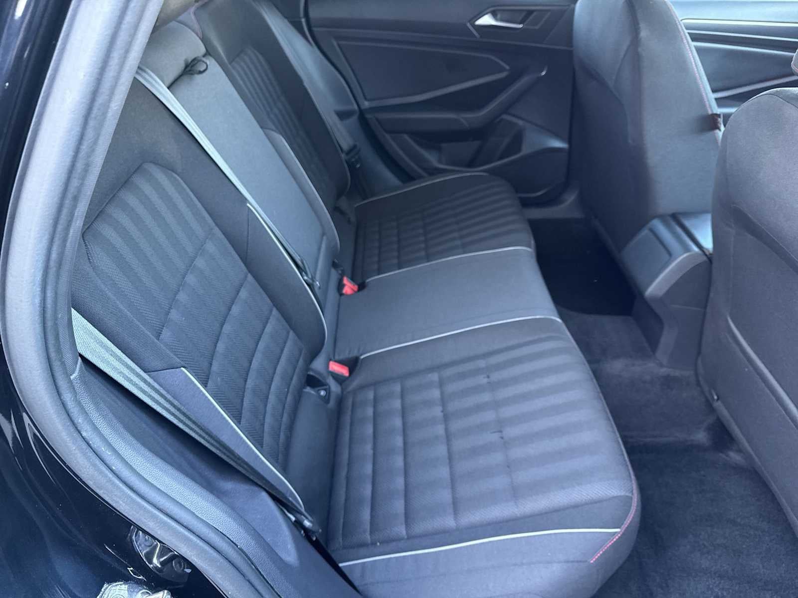 2019 Volkswagen Jetta GLI Base