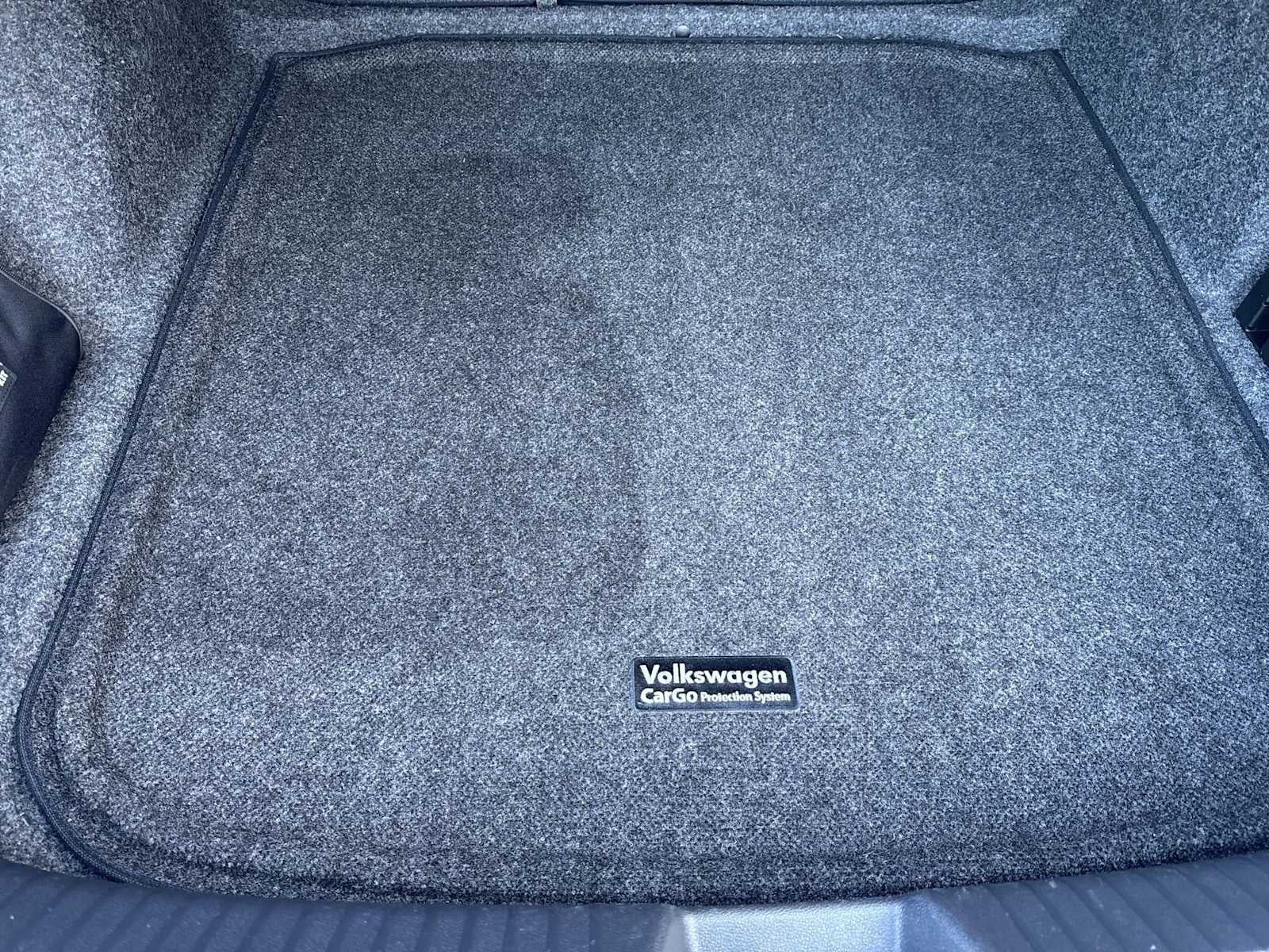 2019 Volkswagen Jetta GLI Base