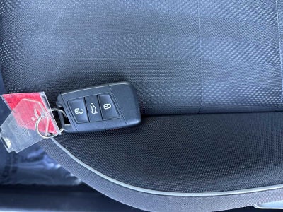 2019 Volkswagen Jetta GLI Base