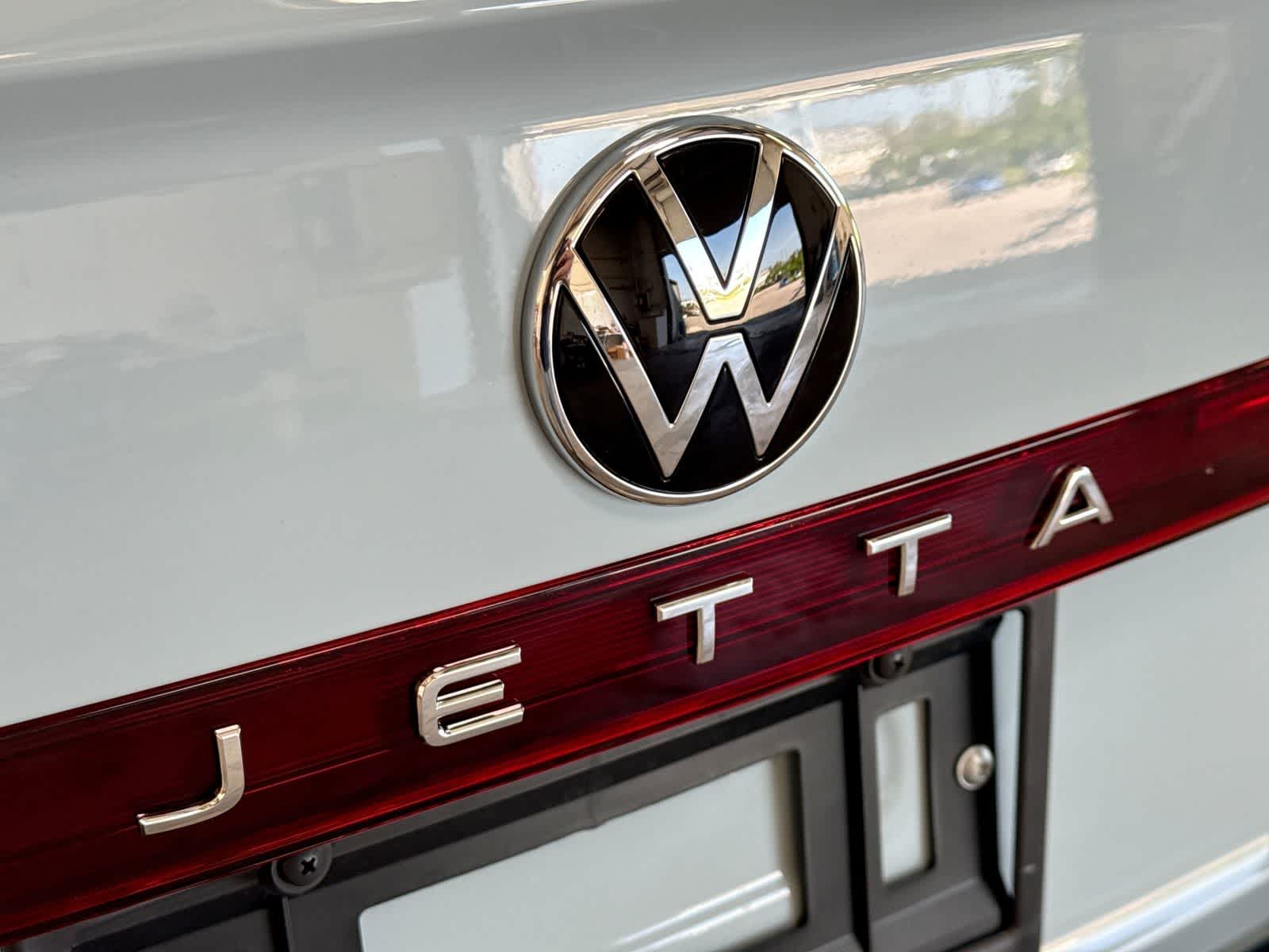 2027 Volkswagen Jetta 1.8T SE