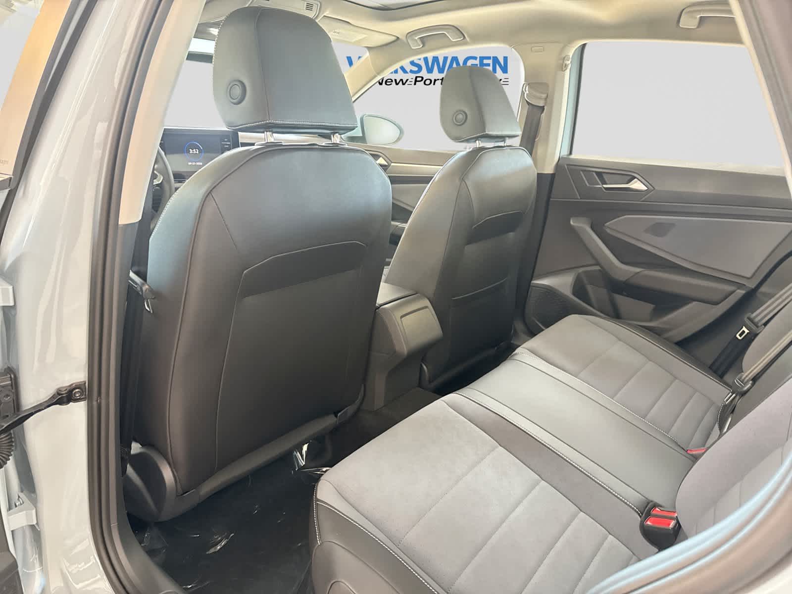 2027 Volkswagen Jetta 1.8T SE