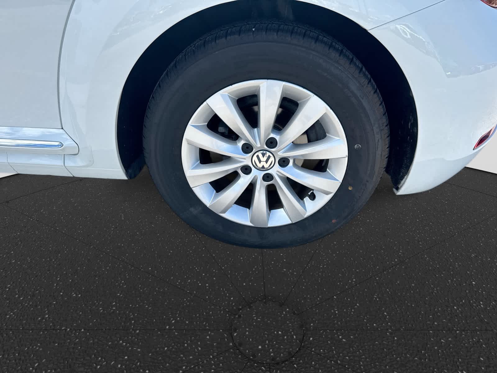 2019 Volkswagen Beetle S