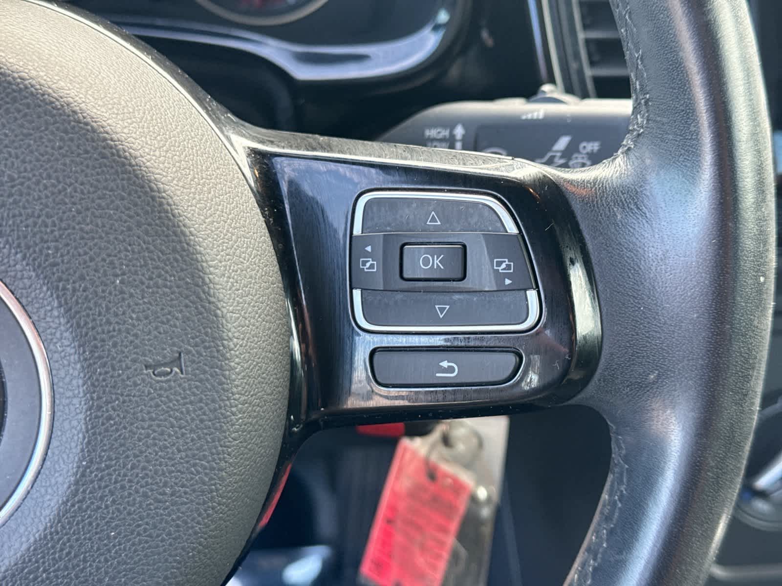 2019 Volkswagen Beetle S