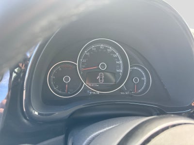 2019 Volkswagen Beetle S