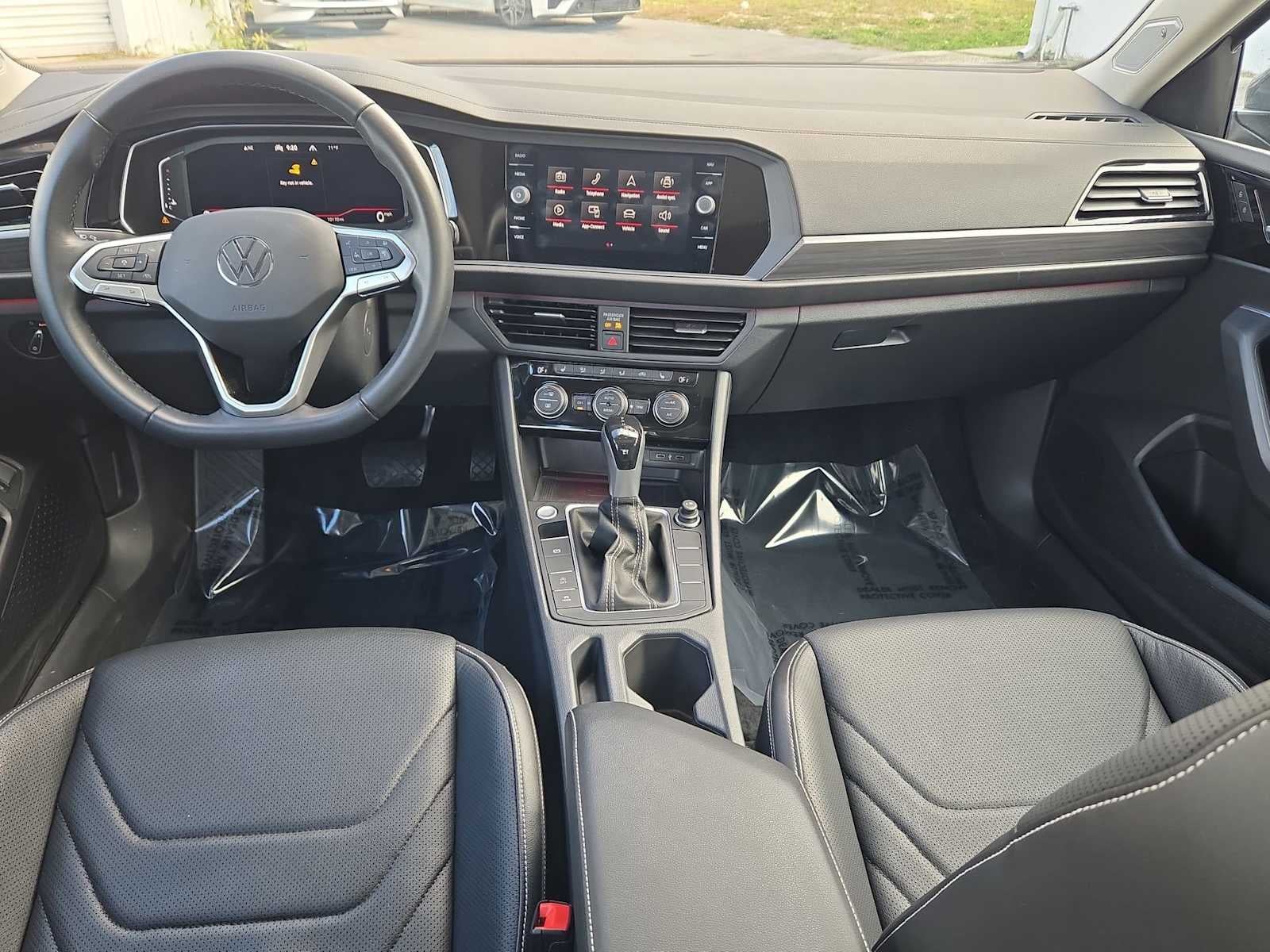 2022 Volkswagen Jetta SEL