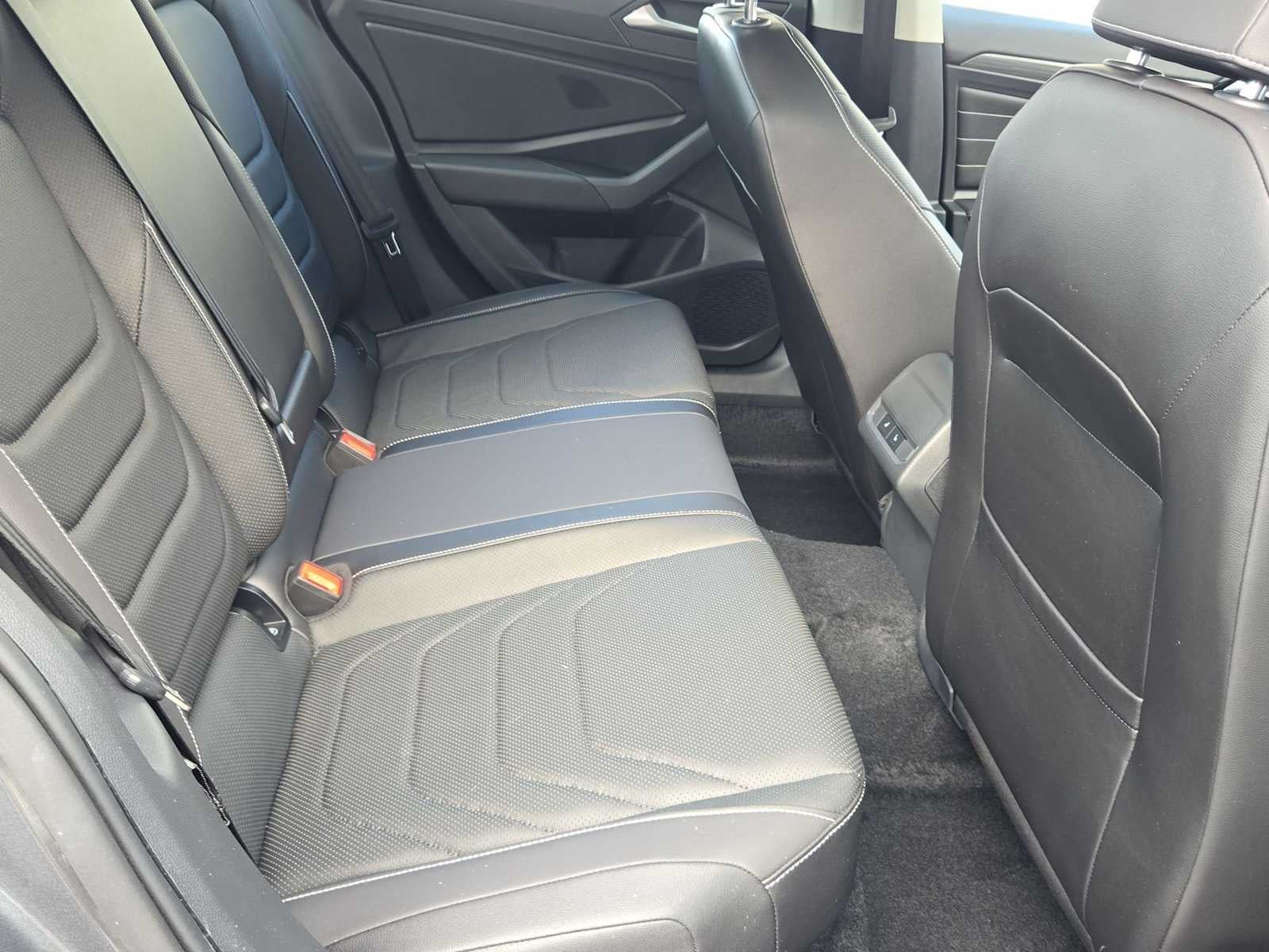 2022 Volkswagen Jetta SEL