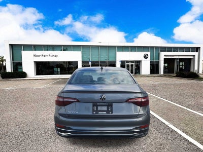 2022 Volkswagen Jetta SEL