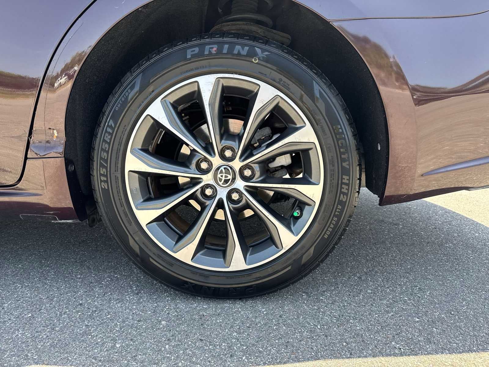 2016 Toyota Avalon XLE