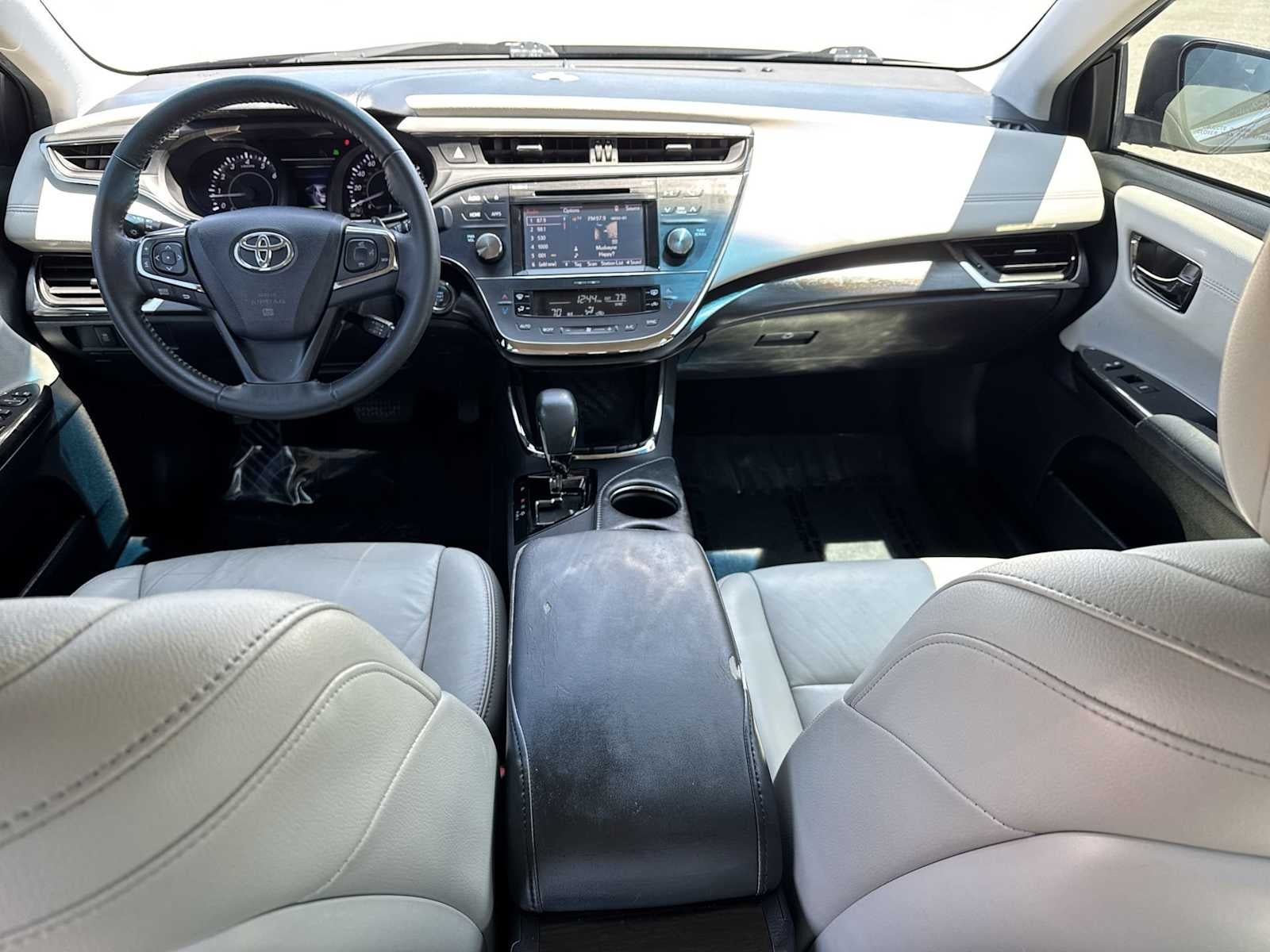 2016 Toyota Avalon XLE