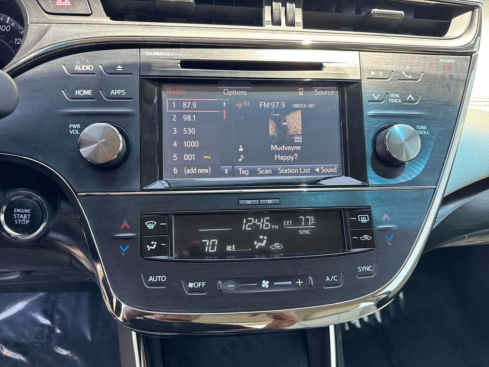 2016 Toyota Avalon XLE