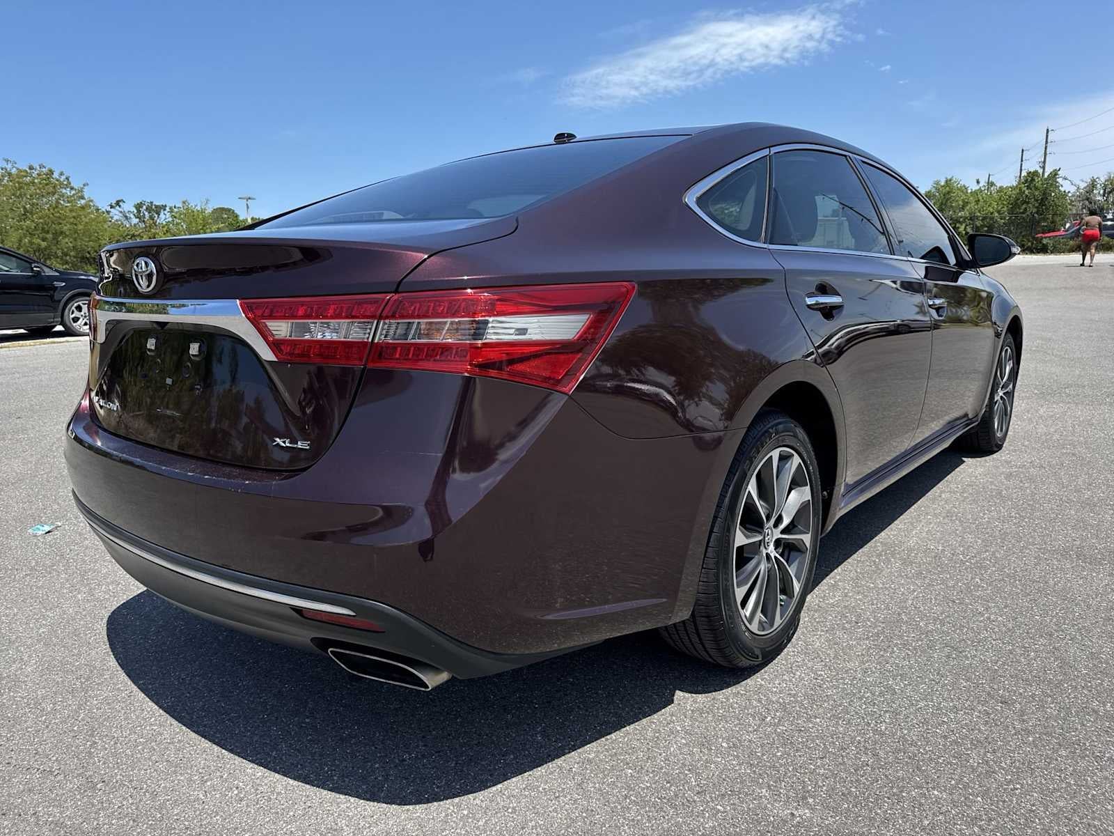 2016 Toyota Avalon XLE
