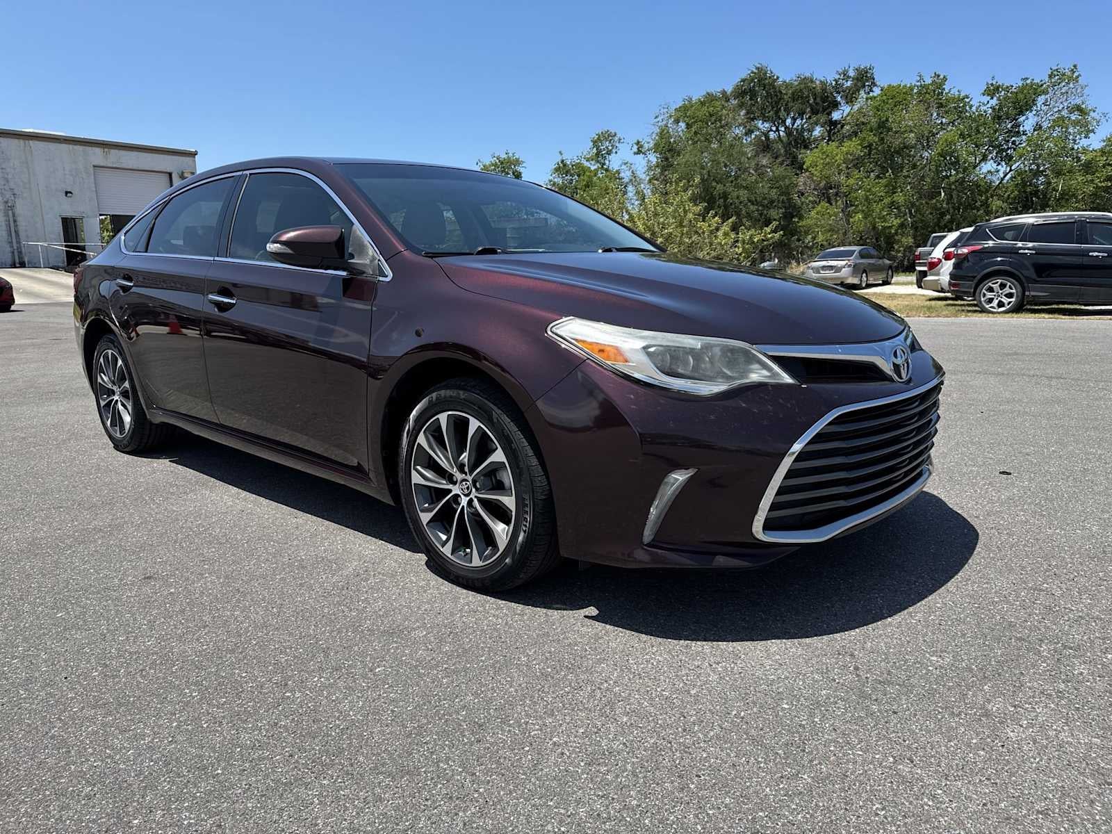 2016 Toyota Avalon XLE