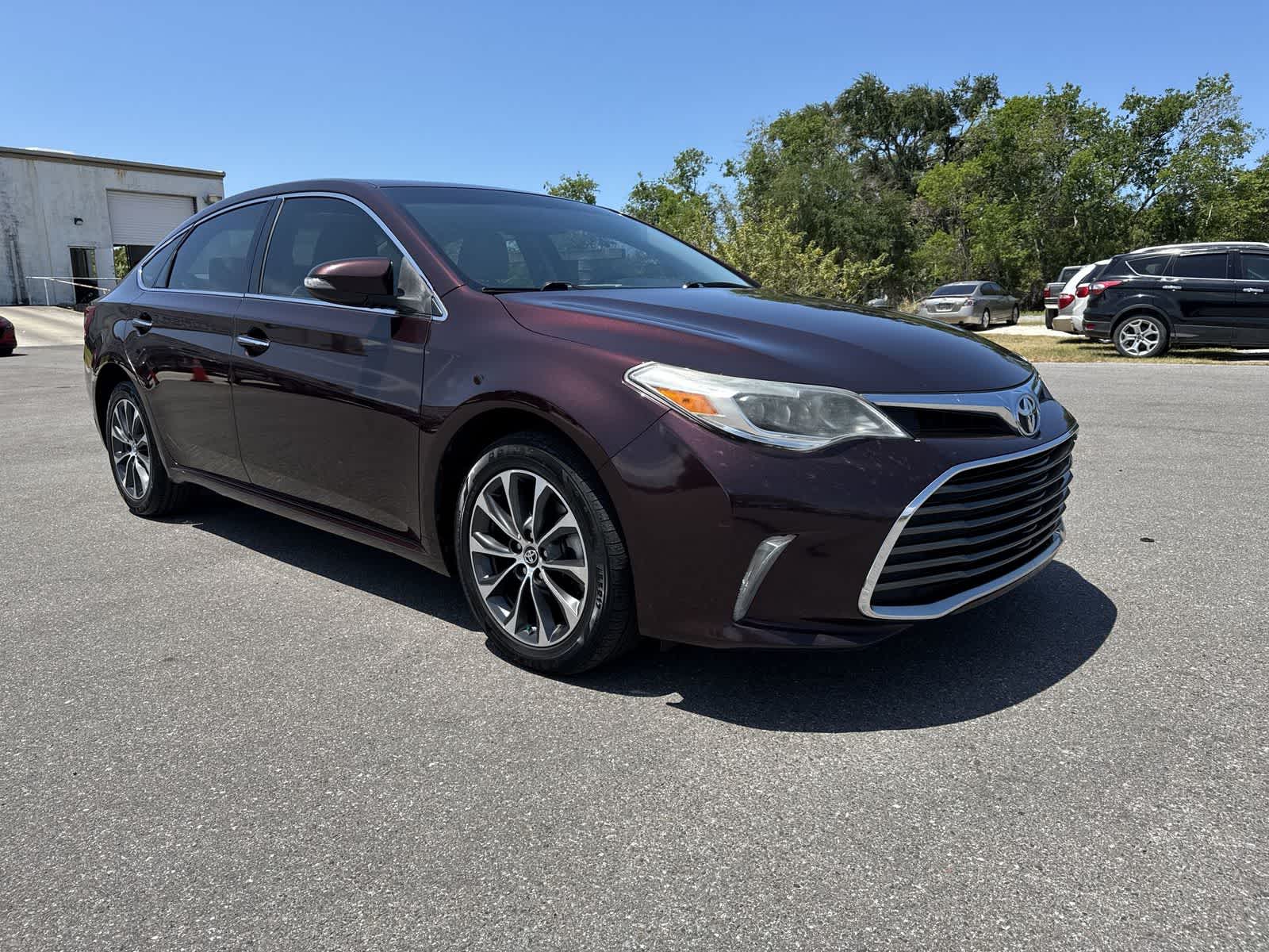 2016 Toyota Avalon XLE