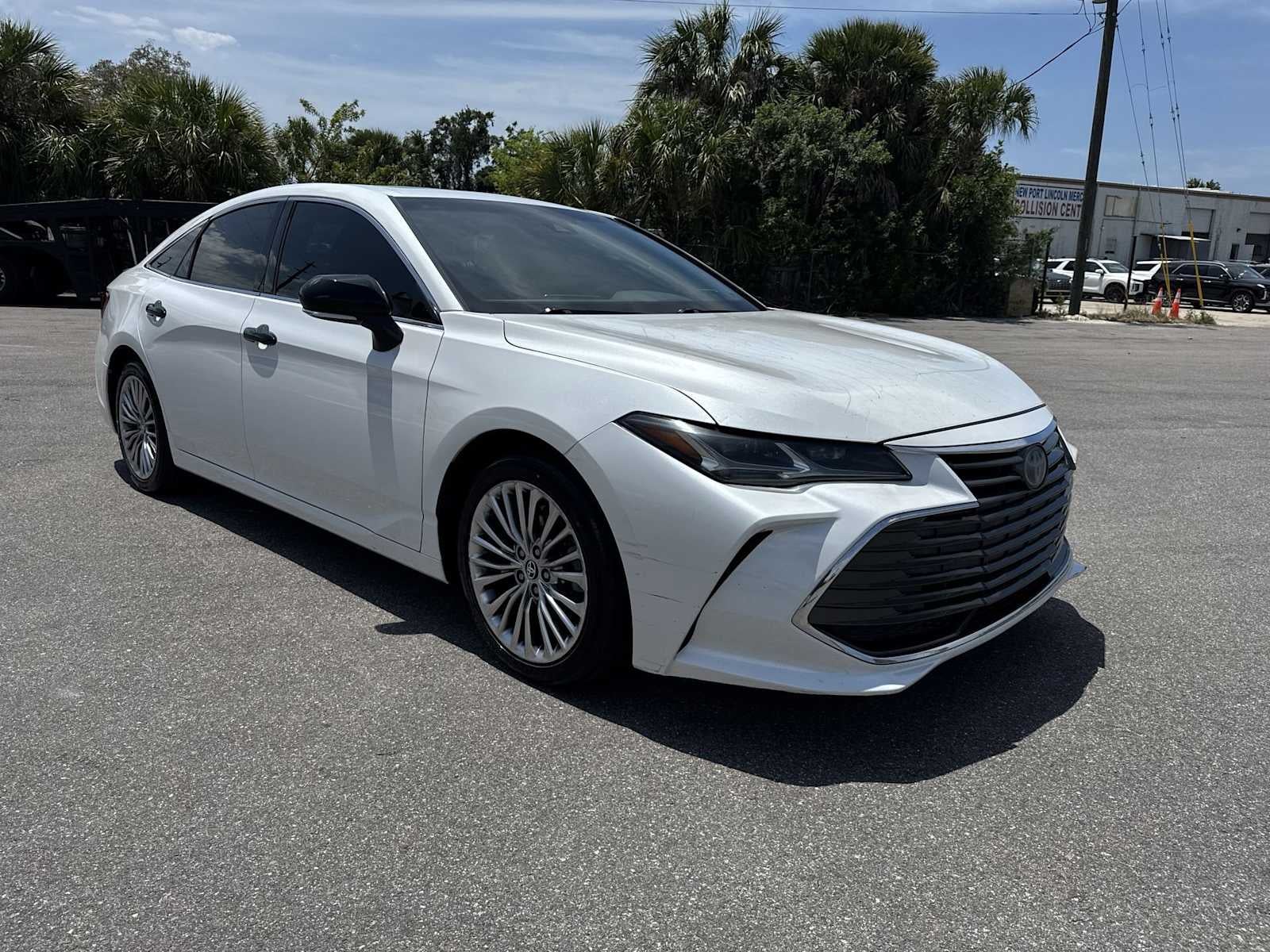2020 Toyota Avalon Hybrid Limited