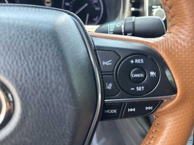 2020 Toyota Avalon Hybrid Limited
