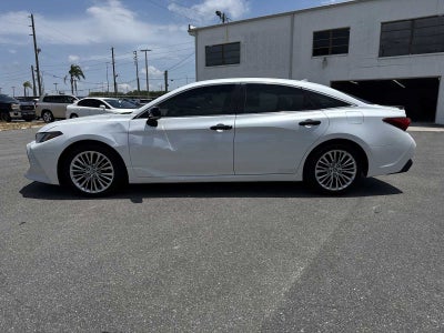 2020 Toyota Avalon Hybrid Limited