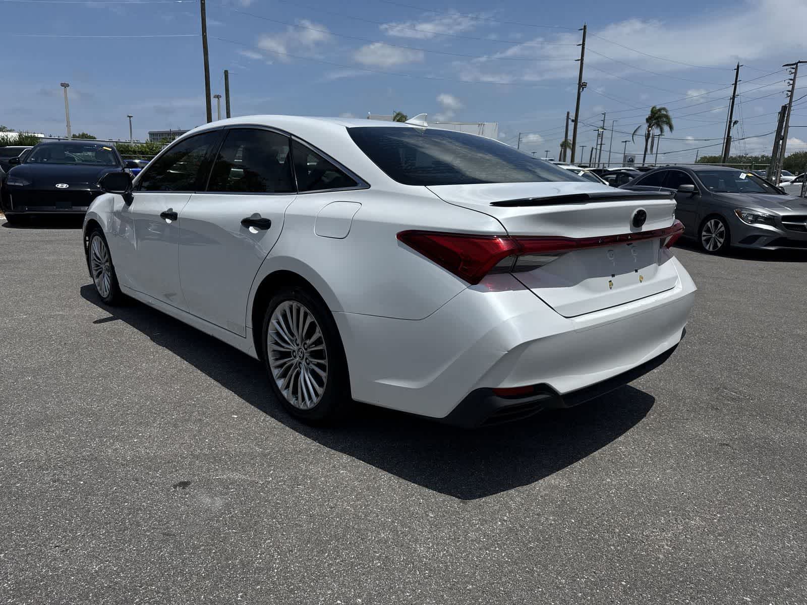 2020 Toyota Avalon Hybrid Limited