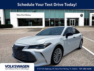 2020 Toyota Avalon Hybrid Limited