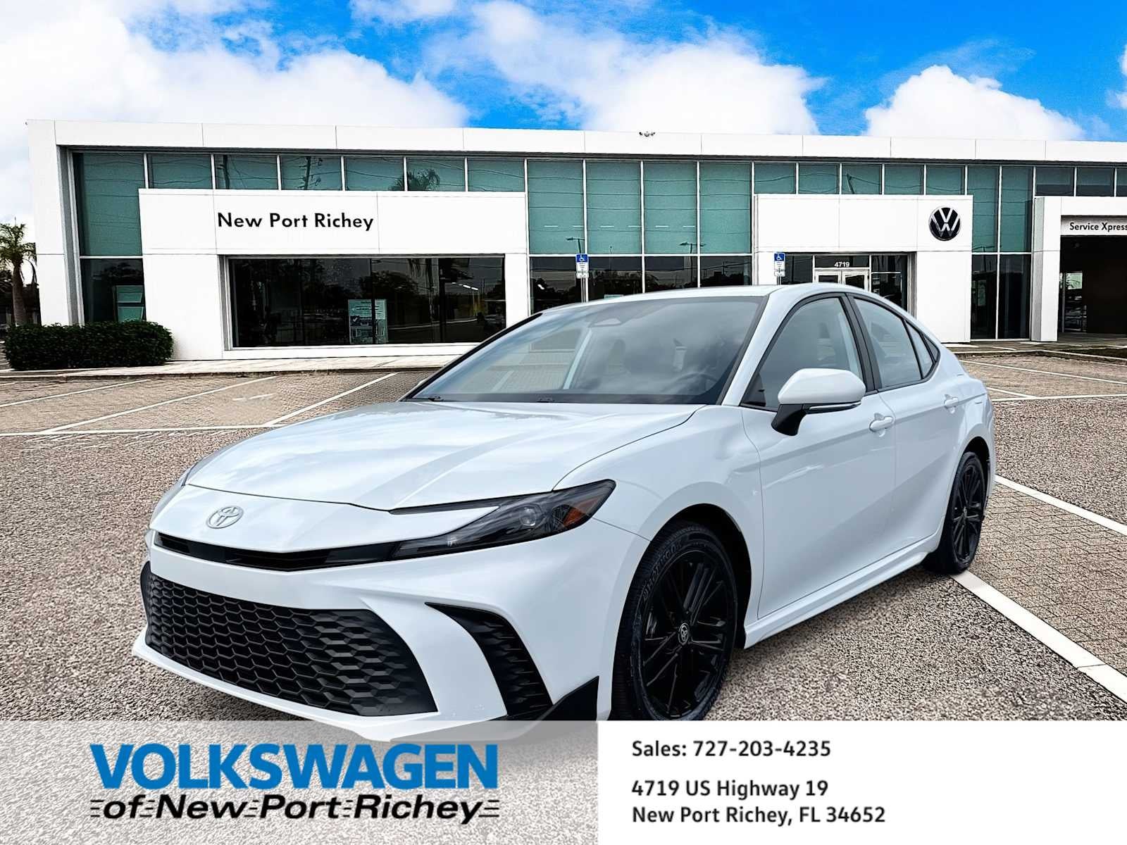 2025 Toyota Camry SE
