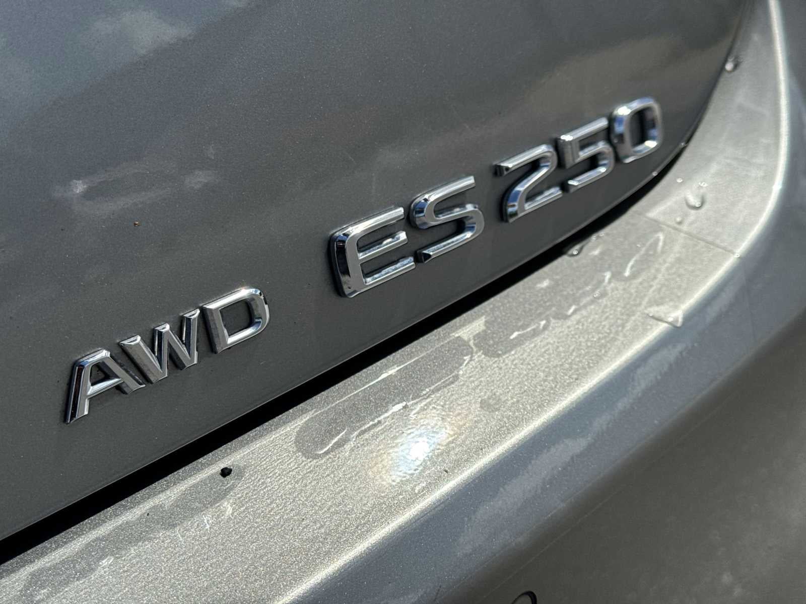 2021 Lexus ES ES 250