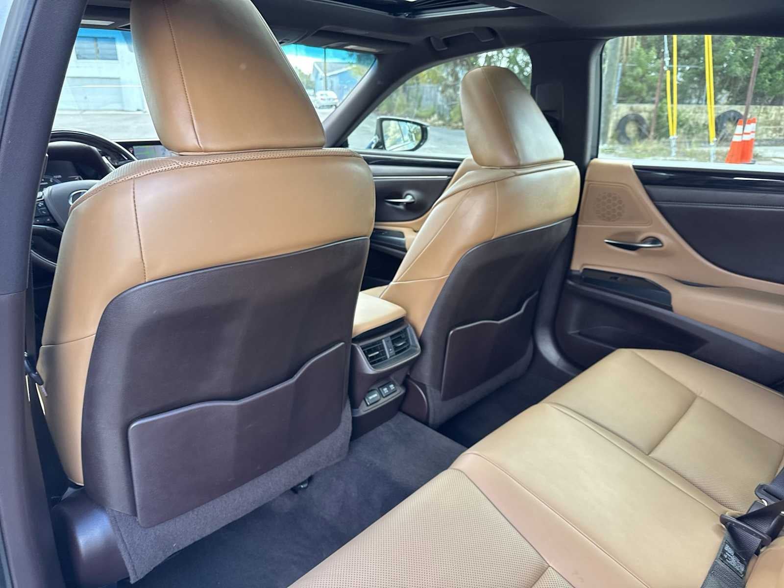 2021 Lexus ES ES 250