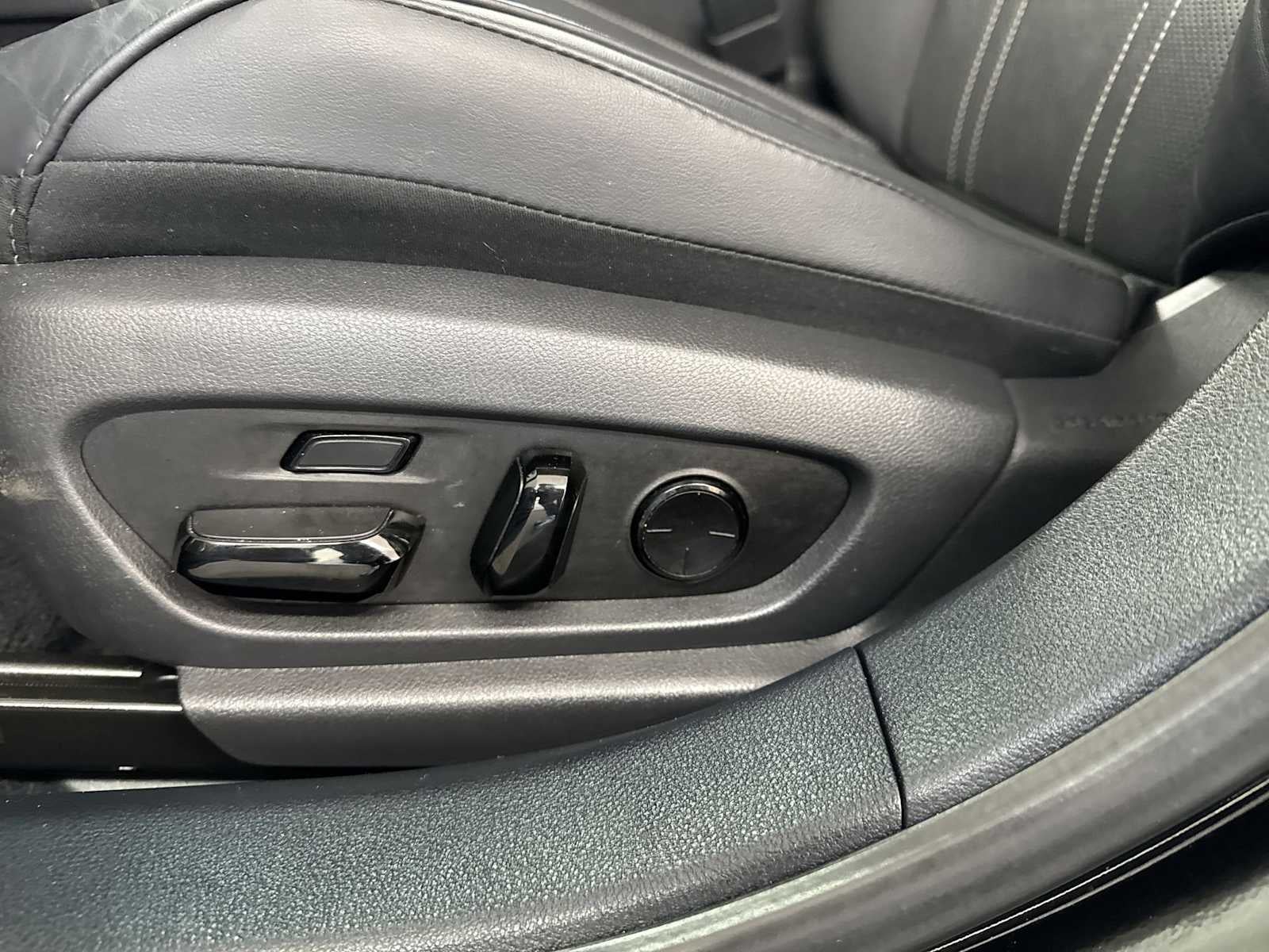 2022 Lexus ES Ultra Luxury