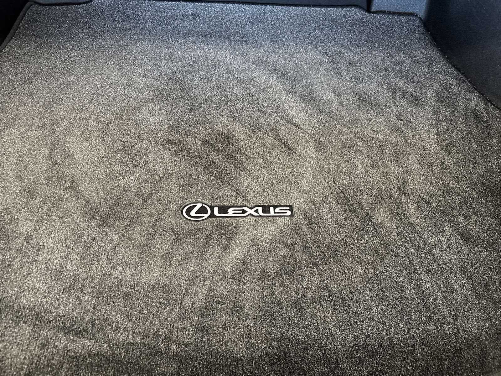 2022 Lexus ES Ultra Luxury