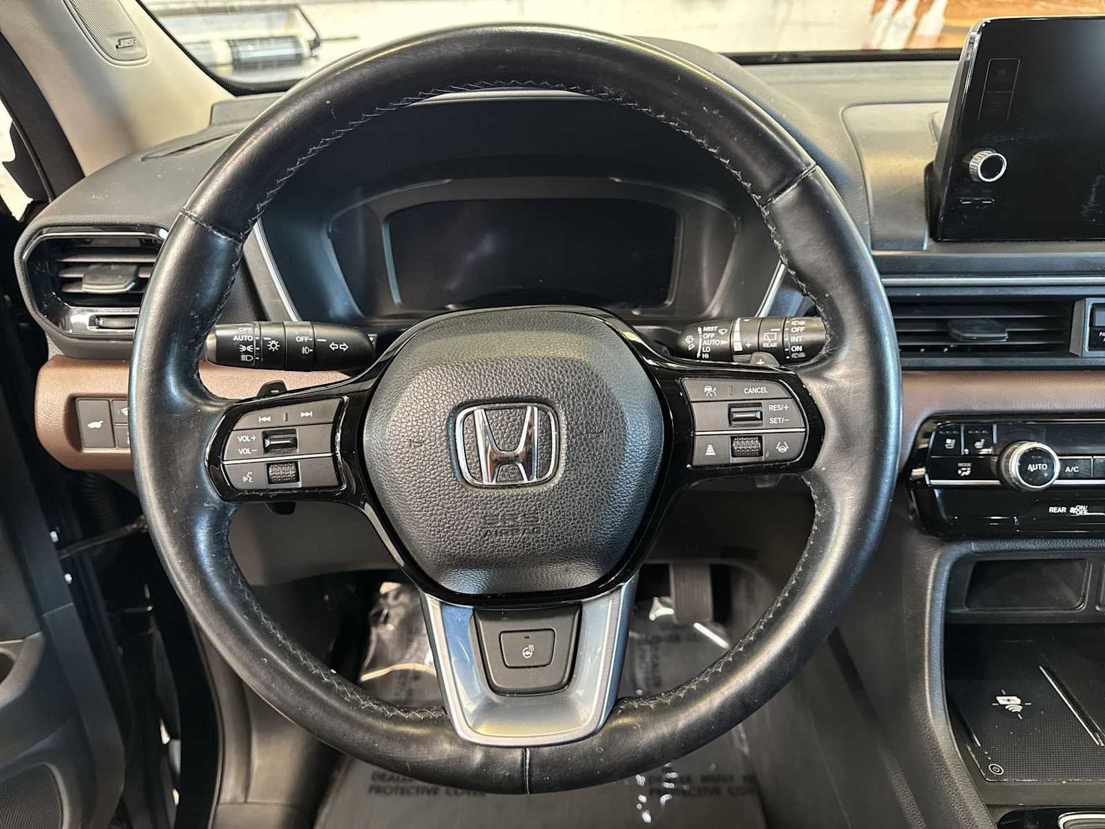 2023 Honda Pilot Elite
