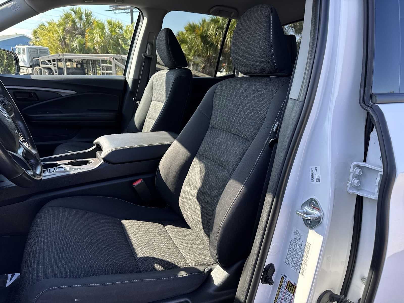 2025 Honda Ridgeline Sport