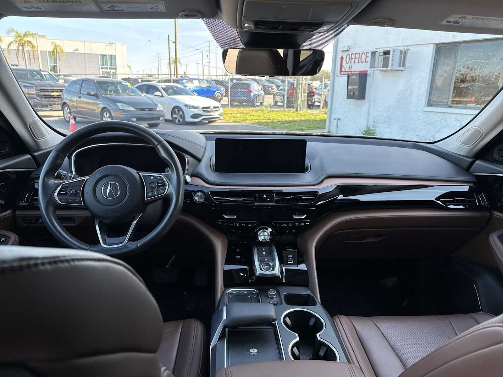 2023 Acura MDX w/Technology Package