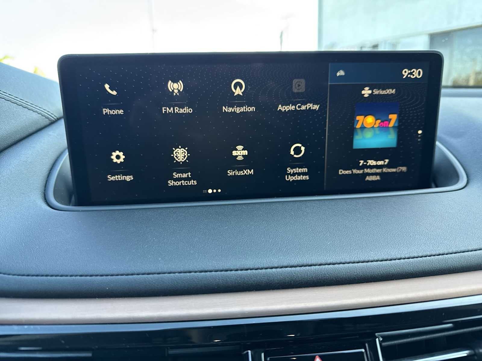 2023 Acura MDX w/Technology Package