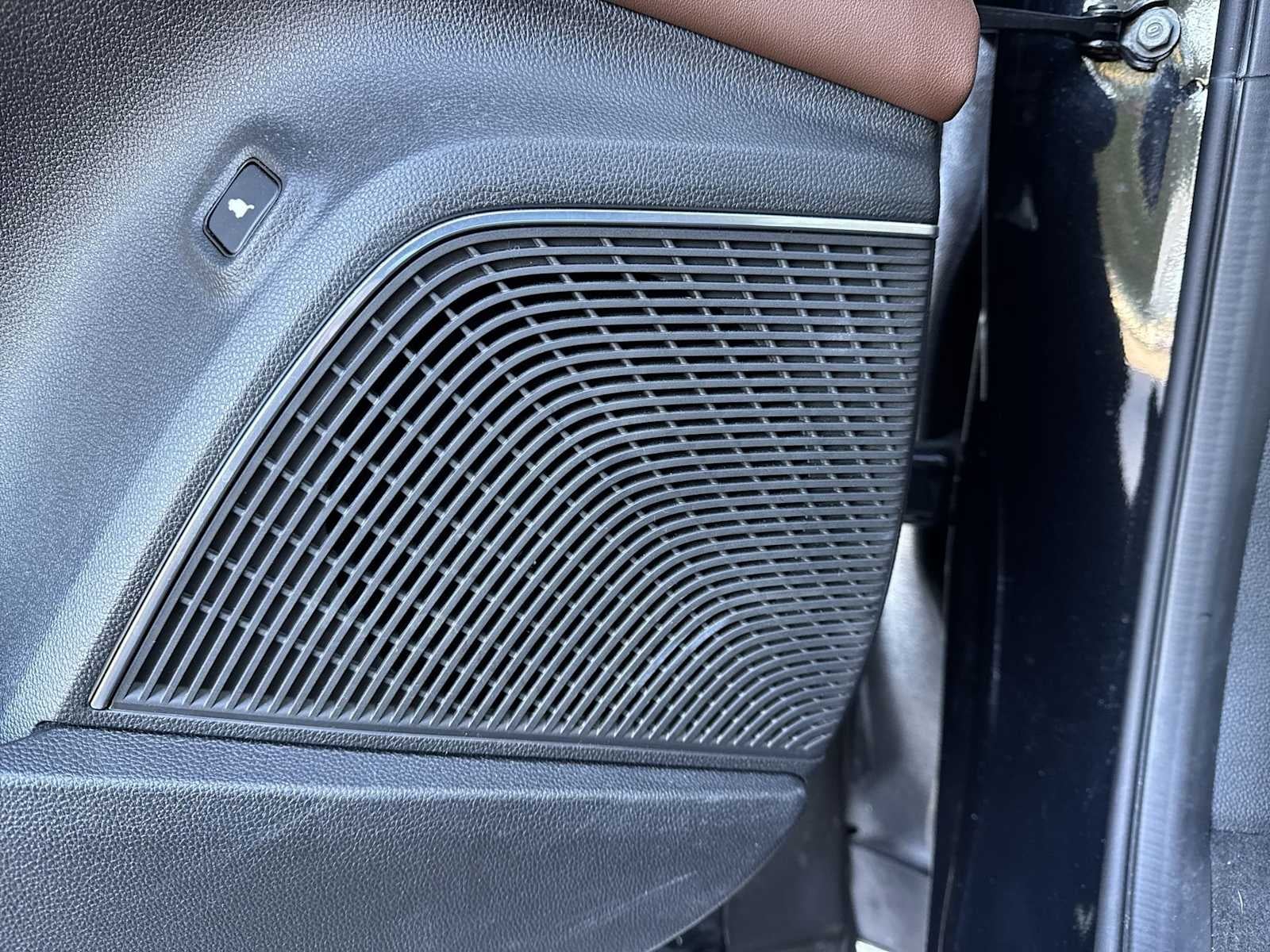 2023 Acura MDX w/Technology Package